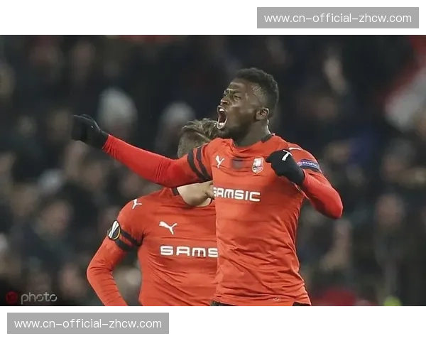 放弃控球专注反击 雷恩用极致防守压缩巴黎进攻空间